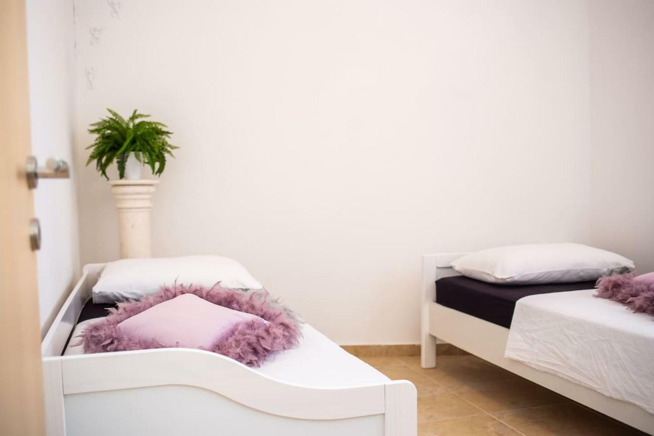 Ln New Apartment สปลิท ภายนอก รูปภาพ